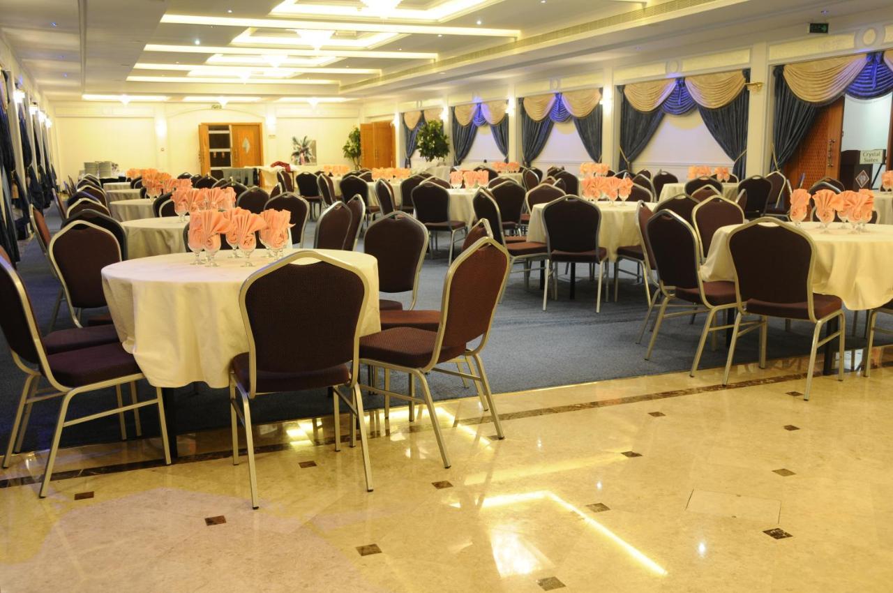 Johny International Hotel Muskat Eksteriør bilde
