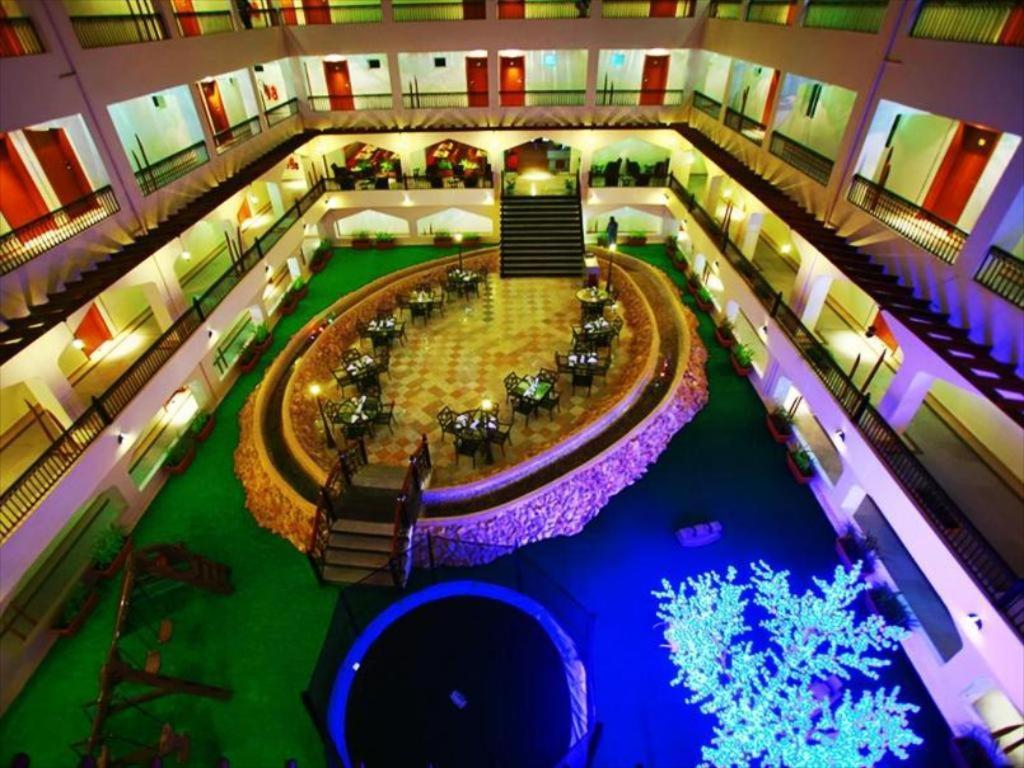 Johny International Hotel Muskat Eksteriør bilde